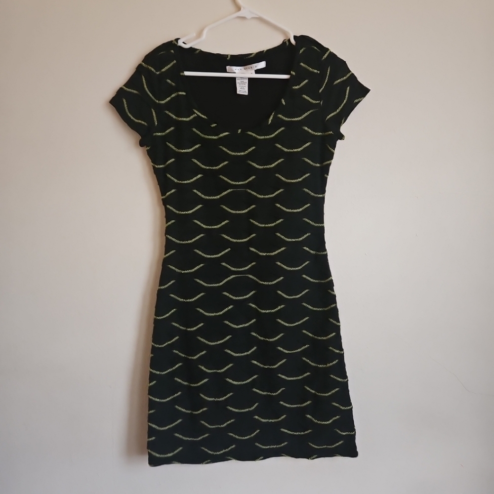 Max Studio Black & Green Print Dress size small